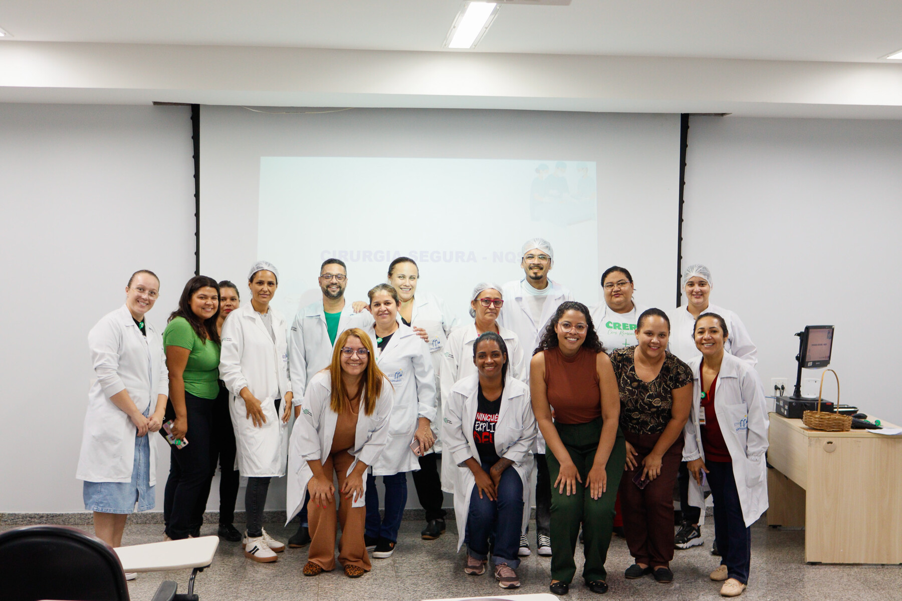 Crer reforça práticas seguras em cirurgias com capacitação de colaboradores.jpg